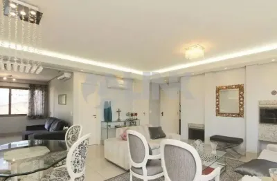 Apartamento de 3 quartos com 2 vagas à venda no bairro Moinhos de Vento em Porto Alegre