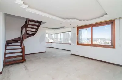 Cobertura de 3 quartos com 3 vagas à venda no bairro petrópolis em porto alegre