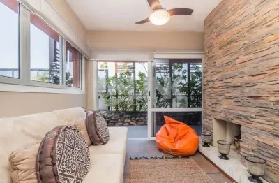 Cobertura de 2 quartos com 2 vagas à venda no bairro passo da areia em porto alegre