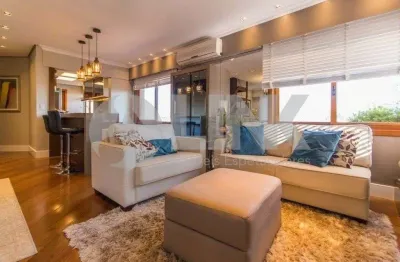 Cobertura de 3 quartos com 2 vagas à venda no bairro Petrópolis em Porto Alegre