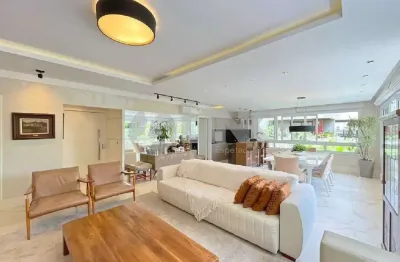 Apartamento de 3 quartos 3 suítes e 3 vagas à venda no bairro petrópolis em porto alegre