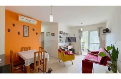Apartamento de 3 quartos com 1 vaga à venda no bairro teresópolis em porto alegre