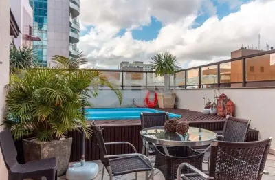 Cobertura de 4 quartos 4 suítes e 3 vagas à venda no bairro Petrópolis em Porto Alegre