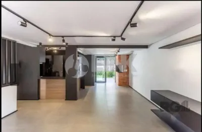 Casa em condomínio fechado mobiliada com 3 quartos 3 suítes e 4 vagas à venda no bairro jardim isabel em porto alegre