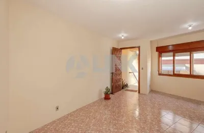 Apartamento de 2 quartos com 1 vaga à venda no bairro partenon em porto alegre