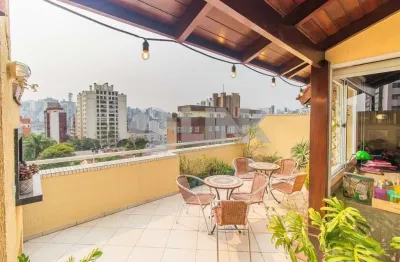 Cobertura de 3 quartos com 2 vagas à venda no bairro petrópolis em porto alegre