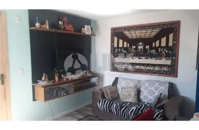 Apartamento térreo de 2 quartos com 1 vaga à venda no bairro partenon em porto alegre