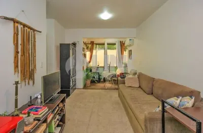 Apartamento térreo de 2 quartos à venda no bairro glória em porto alegre