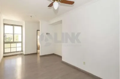 Apartamento com 3 quartos à venda no bairro santana em porto alegre