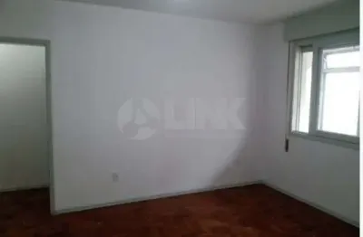 Apartamento de 3 quartos com 1 vaga à venda no bairro vila ipiranga em porto alegre