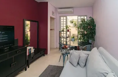 Apartamento com 1 quarto à venda na rua perpétua teles, 10, petrópolis, porto alegre, 46 m2 por r$ 215.000