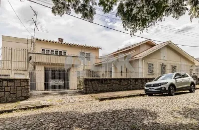 Imperdível casa de 3 quartos com 2 suítes e 3 vagas à venda em vila ipiranga, porto alegre-rs!