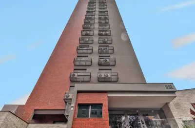 Apartamento com 2 quartos à venda na rua cipó, 392, vila ipiranga, porto alegre, 61 m2 por r$ 699.000