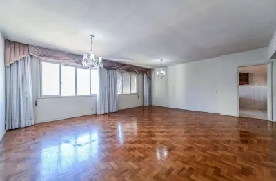 Apartamento com 3 quartos à venda na rua garibaldi, 891, independência, porto alegre, 169 m2 por r$ 699.000