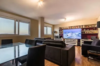 Apartamento com 3 quartos à venda na rua duque de caxias, 1304, centro histórico, porto alegre, 118 m2 por r$ 739.000