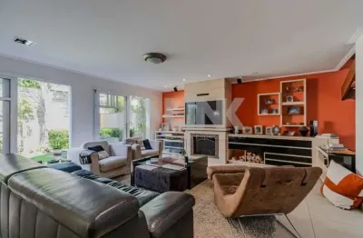 Casa em condomínio fechado com 4 quartos 4 suítes e 5 vagas à venda no bairro jardim carvalho em porto alegre