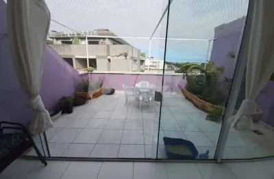 Cobertura à venda em Porto Alegre-RS, bairro Nonoai: 2 quartos, 2 salas, 2 banheiros, 1 vaga, 116,96 m² de área.