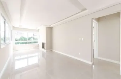 Apartamento 2 dormitórios 2 suítes e 2 vagas de garagem à venda no bairro petrópolis em porto alegre próximo do hugo beauty