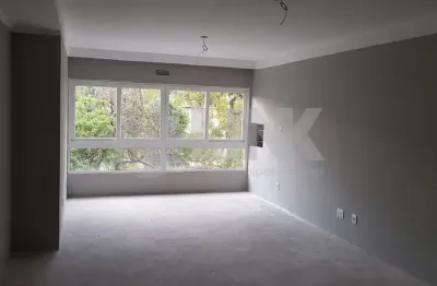 Apartamento de 2 quartos com 1 vaga à venda no bairro São Sebastião em Porto Alegre