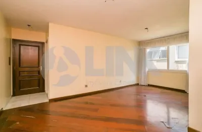 Apartamento de 3 quartos com 1 vaga à venda no bairro São João em Porto Alegre