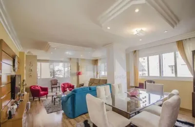 Apartamento de 3 quartos 2 suítes e 1 vaga à venda no bairro Centro Histórico em Porto Alegre