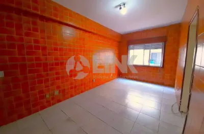 Apartamento térreo 1 dormitório com 1 vaga de garagem à venda no bairro cidade baixa em porto alegre próximo da praça açorianos