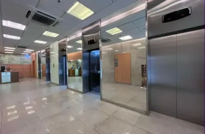Salão / ponto comercial para alugar 1 vaga alugada  300m² - centro