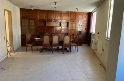 Apartamento duplex com sala gigante 3 bons quartos 3 banheiros 2 vagas - copacabana - rio de janeiro (rj)