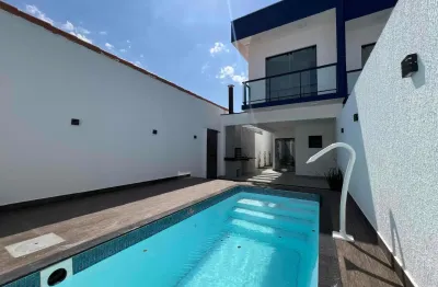 Novo sobrado pronto para morar no bairro porto novo em caraguatatuba