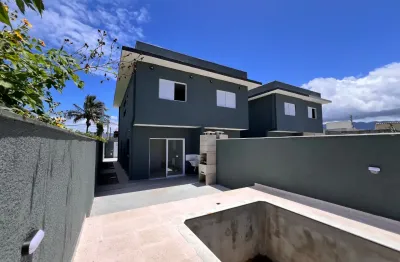 Novo sobrado pronto para morar no bairro golfinhos em caraguatatuba