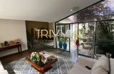 Casa com 4 quartos à venda no Osvaldo Rezende, Uberlândia 