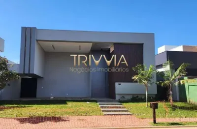 Casa de alto padrão com acabamento impecável, piscina e 3 suítes – conforto e sofisticação em cada detalhe