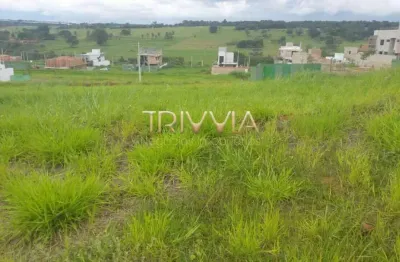 Terreno em condomínio fechado à venda no Granja Marileusa, Uberlândia 