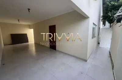 Casa à venda bairro santa mônica – excelente localização e documentação pronta para financiamento