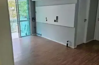 Apartamento no condomínio barra central park, localizado na barra olímpica, ao lado do ilha pura