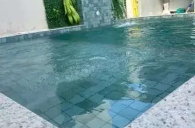 Casa de condomínio para venda com 320 metros quadrados com 4 quartos