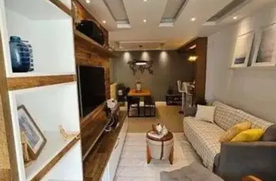 Apartamento para venda tem 81 metros quadrados com 3 quartos