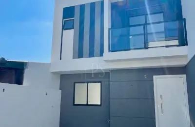 Descubra este triplex moderno localizado em uma das regiões mais práticas e valorizadas do portão, oferecendo conforto, funcionalidade e acabamentos de excelente padrão em um condomínio organizado e s