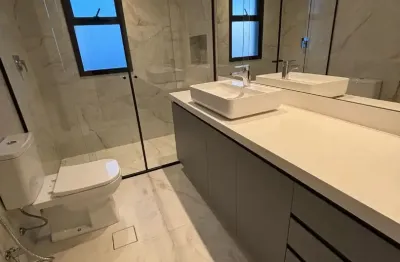 Lindo apartamento totalmente reformado na região central de alphaville