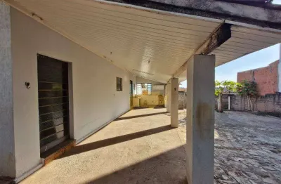 Casa com 2 dormitórios para alugar, 151 m² por r$ 1.621,00/mês - jardim cherveson - rio claro/sp
