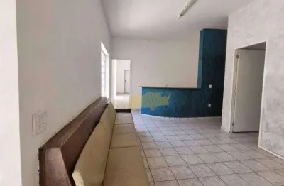 Oportunidade de locação de imóvel comercial no bairro saúde em rio claro. o imóvel possui 331,75 de área total, distribuídos em :  05 salas, 04 banhei