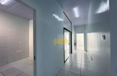 Oportunidade única! sala comercial no centro- ponto estratégico para o seu negócio!