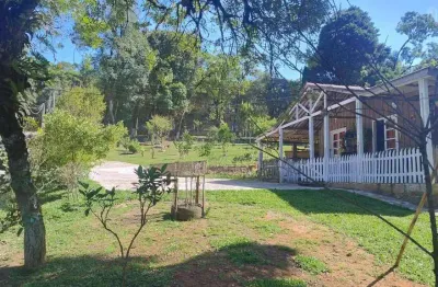 Chácara à venda em Piraquara, Vila Franca, com 2 quartos, 1540m²