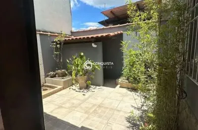 Casa com 4 quartos à venda na Rua Geraldo Magela de Andrade, s n, Vila Ursulino, Barra Mansa