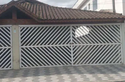 Casa térrea em condomínio - reformada c/quintal privativo - vaga p/carro e moto - ribeirópolis pg -