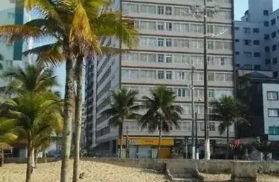 Kitão reformado - vista mar - prédio frente praia c/elevadores - porteira fechada - portaria 24h!!!!
