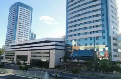 Esta sala comercial de alto padrão, localizada no prestigiado salvador shopping