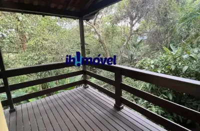 Viva e Empreenda em um Refúgio Único no Coração de Vargem Grande