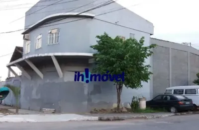 **GALPÃO INDUSTRIAL À VENDA – 700 m²  ÀS MARGENS DA ROD. WASHINGTON LUÍS | SENTIDO RIO**