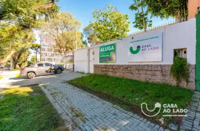 Casa comercial com 3 salas para alugar na Avenida Presidente Getúlio Vargas, 3896, Água Verde, Curitiba